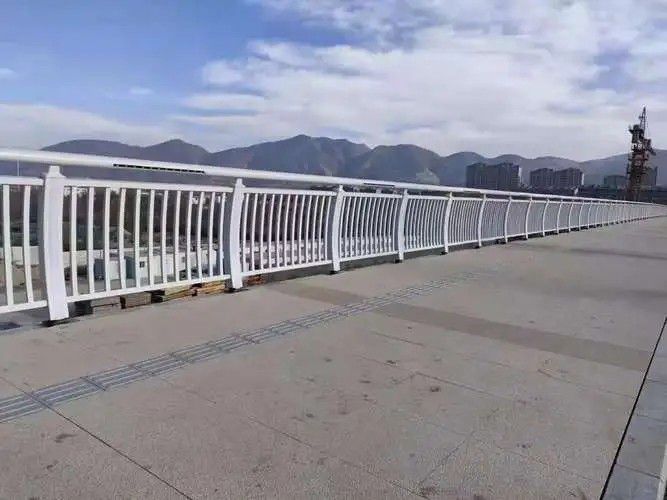 鋁合金橋梁護欄廠家